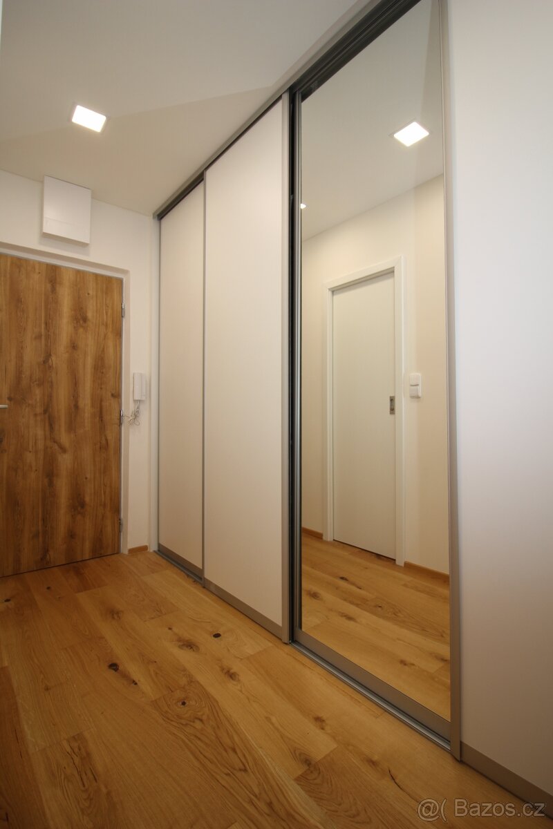Pronájem bytu 2+kk, 43 m², Praha - Průhonice - 8