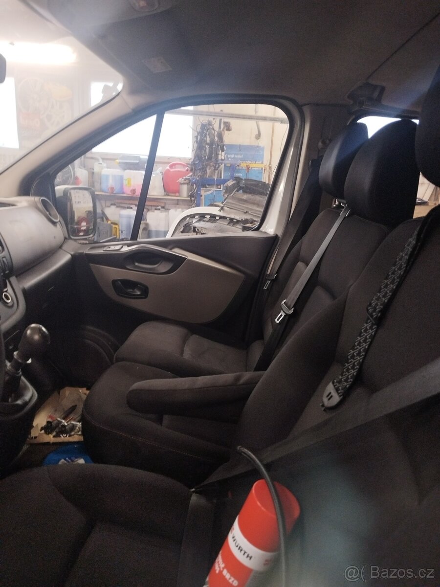 Renautl trafic 1.6 - 8