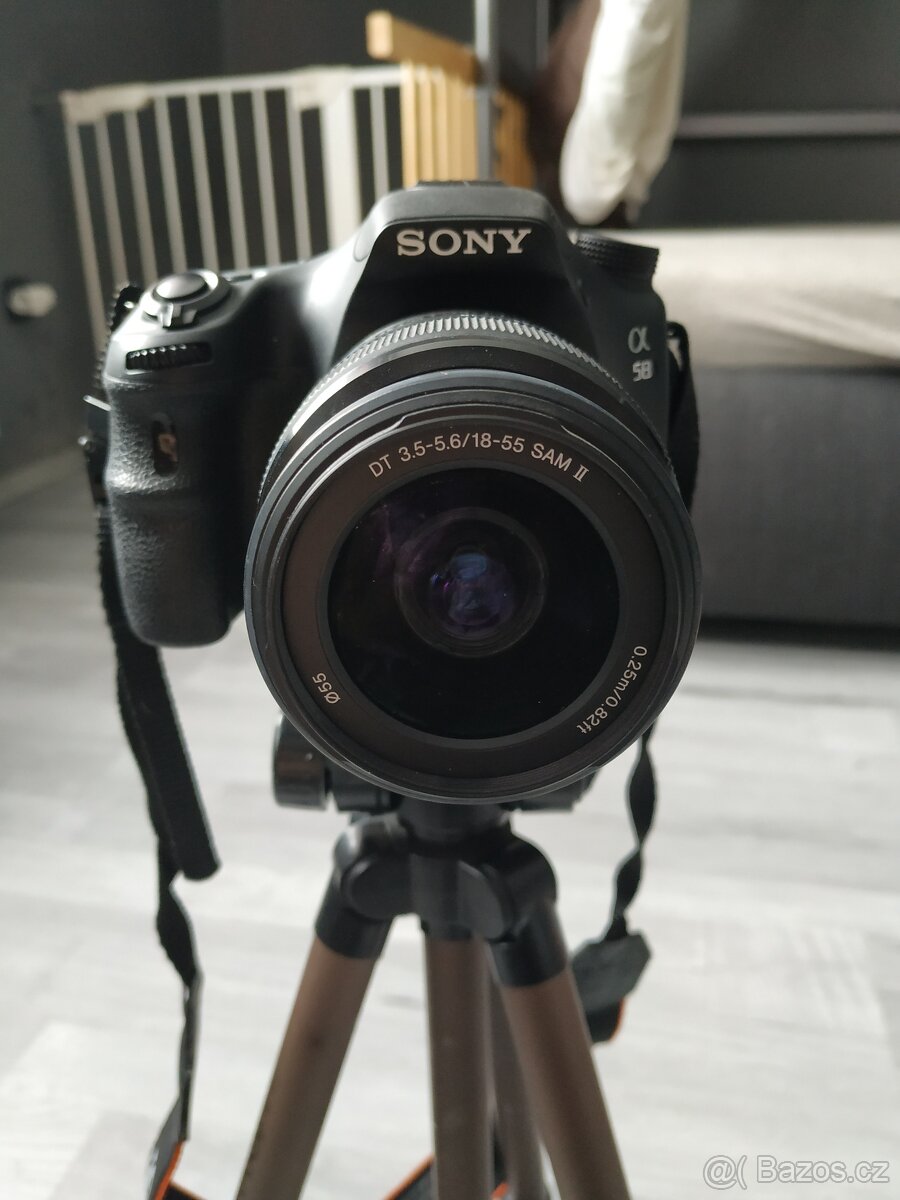 SONY Alpha SLT-A58 + stativ Hama - 8