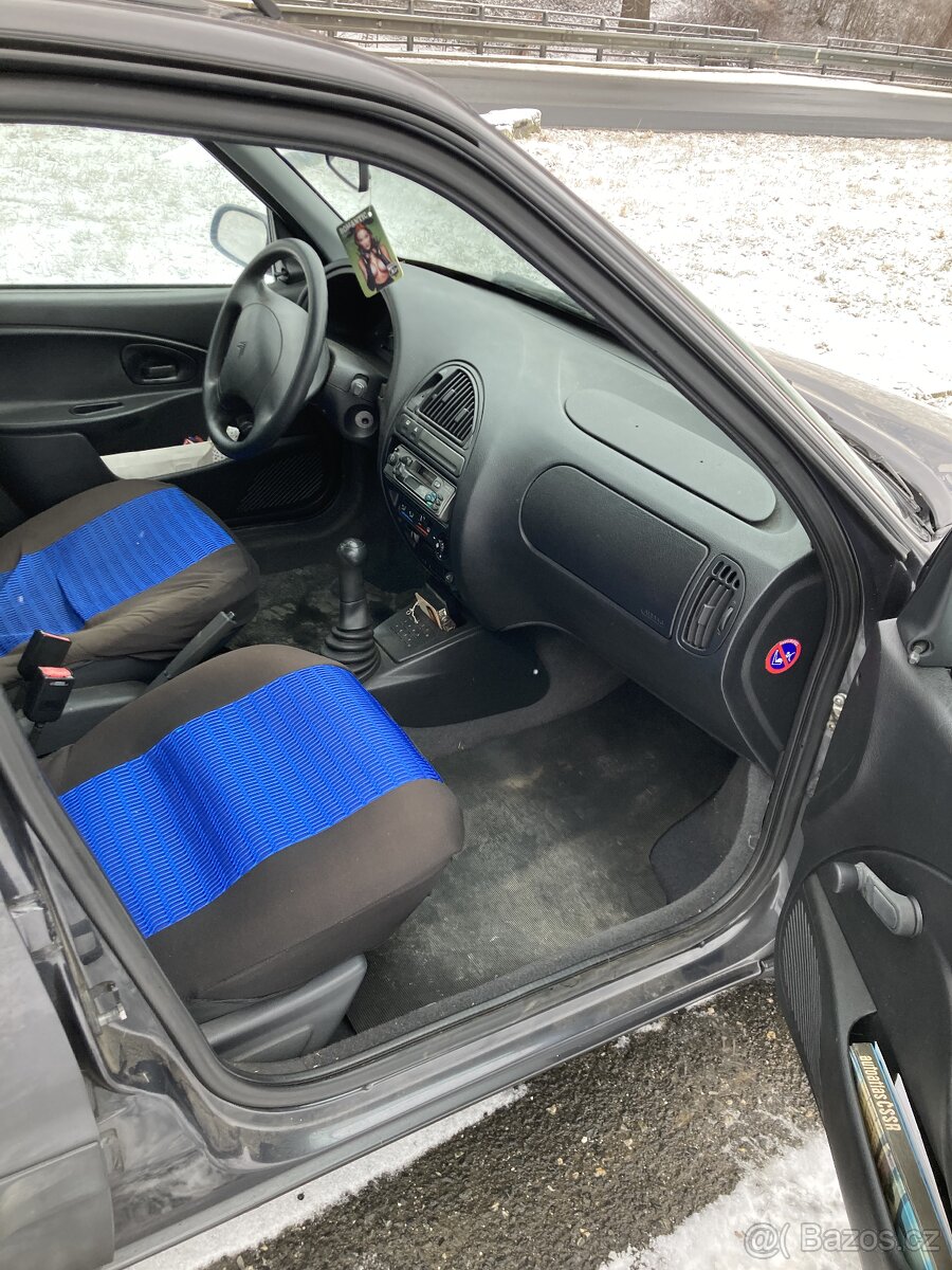 Citroen Saxo 1998 1.0 33kW - 8