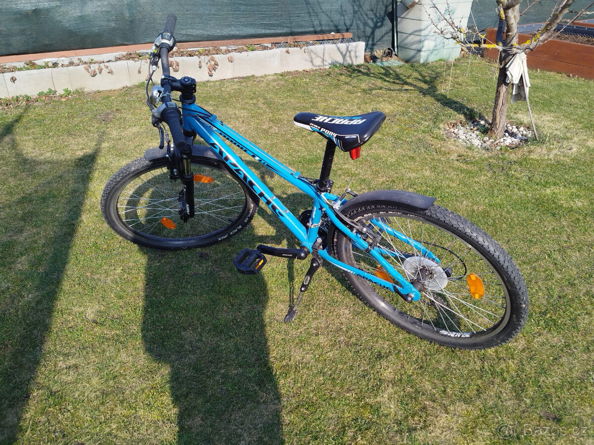 Juniorské kolo Apache 24" - 8