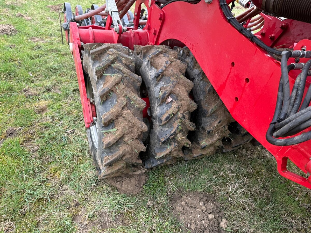 horsch pronto 4 DC - 8