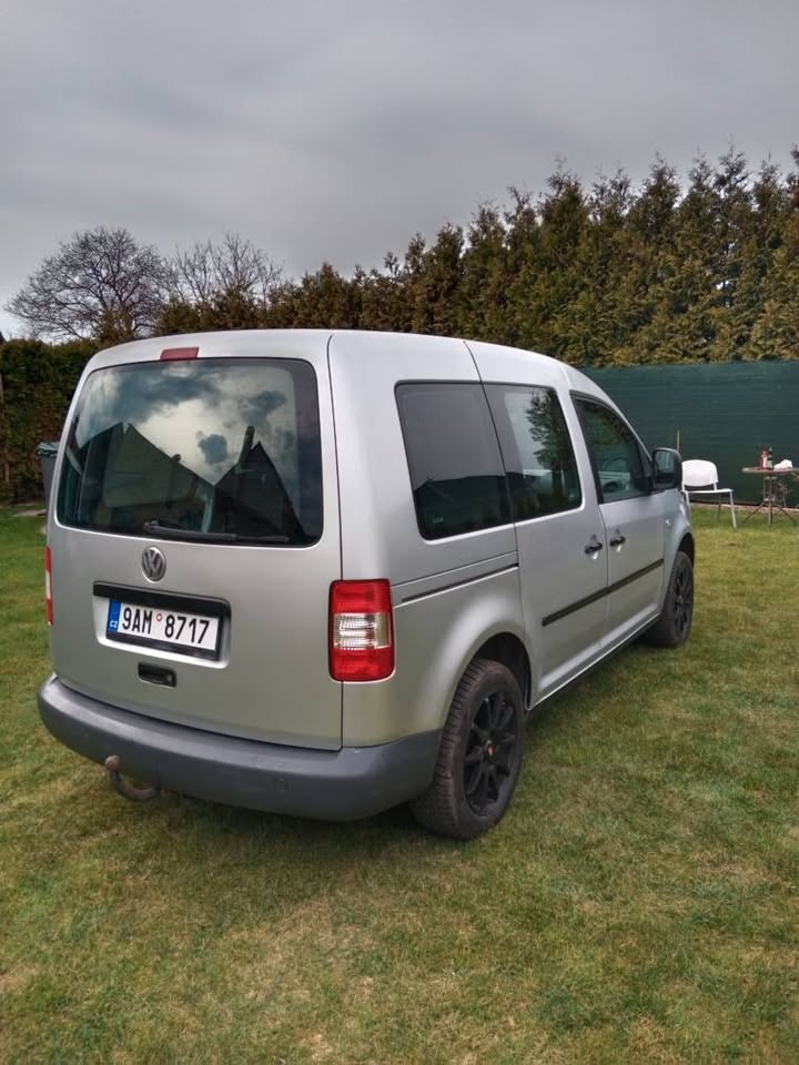 VW Caddy 1,4 Benzin - 8