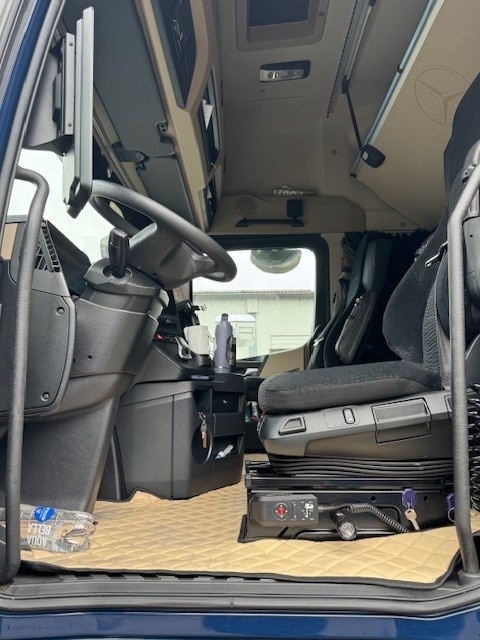 MB Actros 1848, Lowdeck, Giga Space - 8