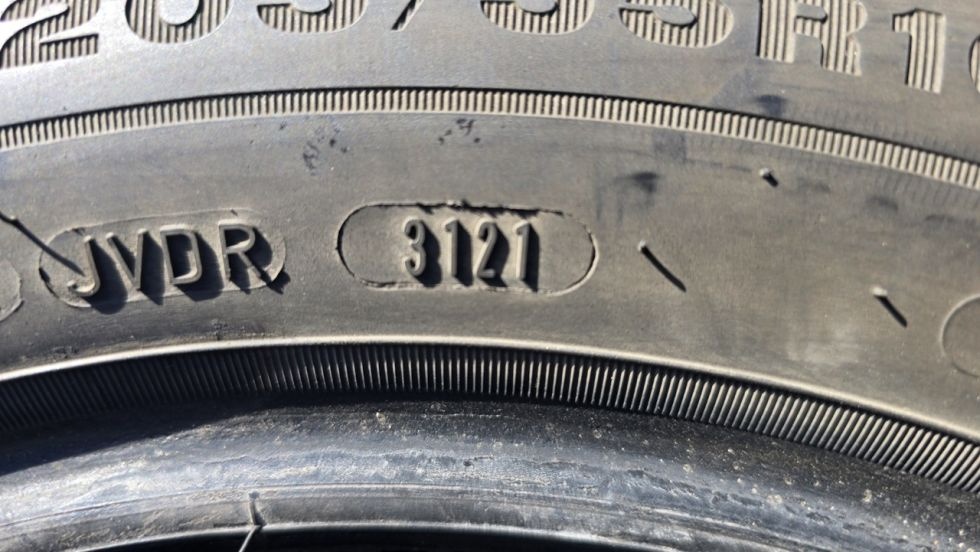 Zimní pneu 205/55/16 Dunlop - 8