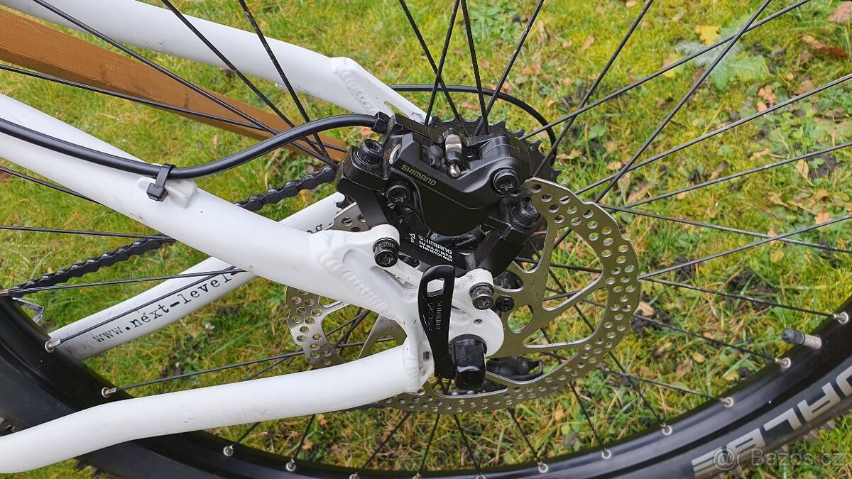 lehké kolo Next - 8