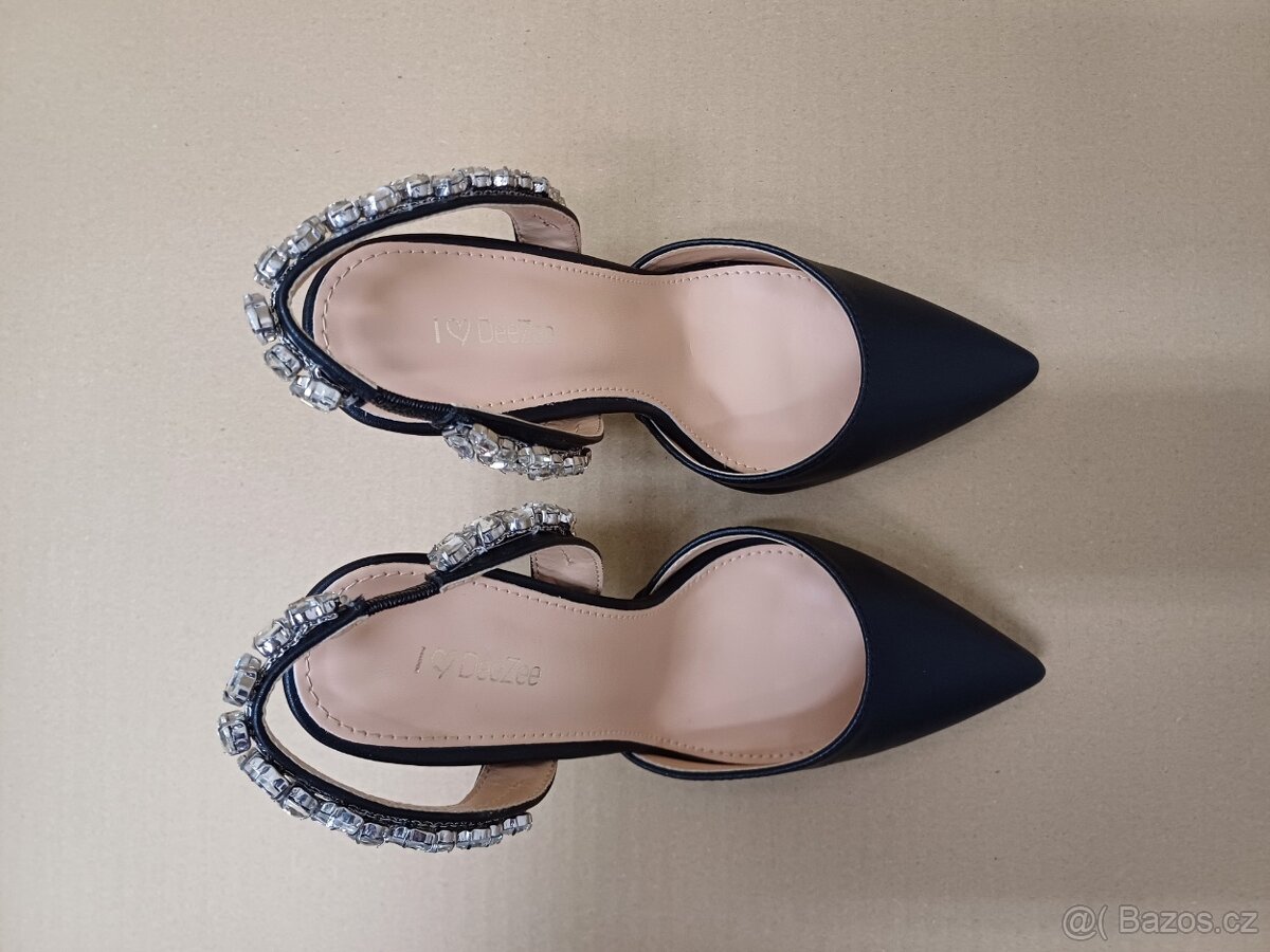 Černé lodičky volná pata vel.37 - 8