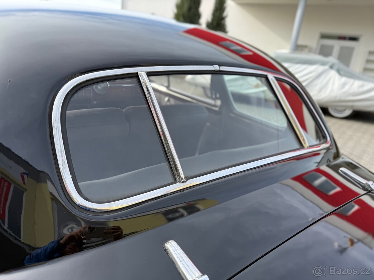 1941 Cadillac Serie Sixty-Two Coupe - 8