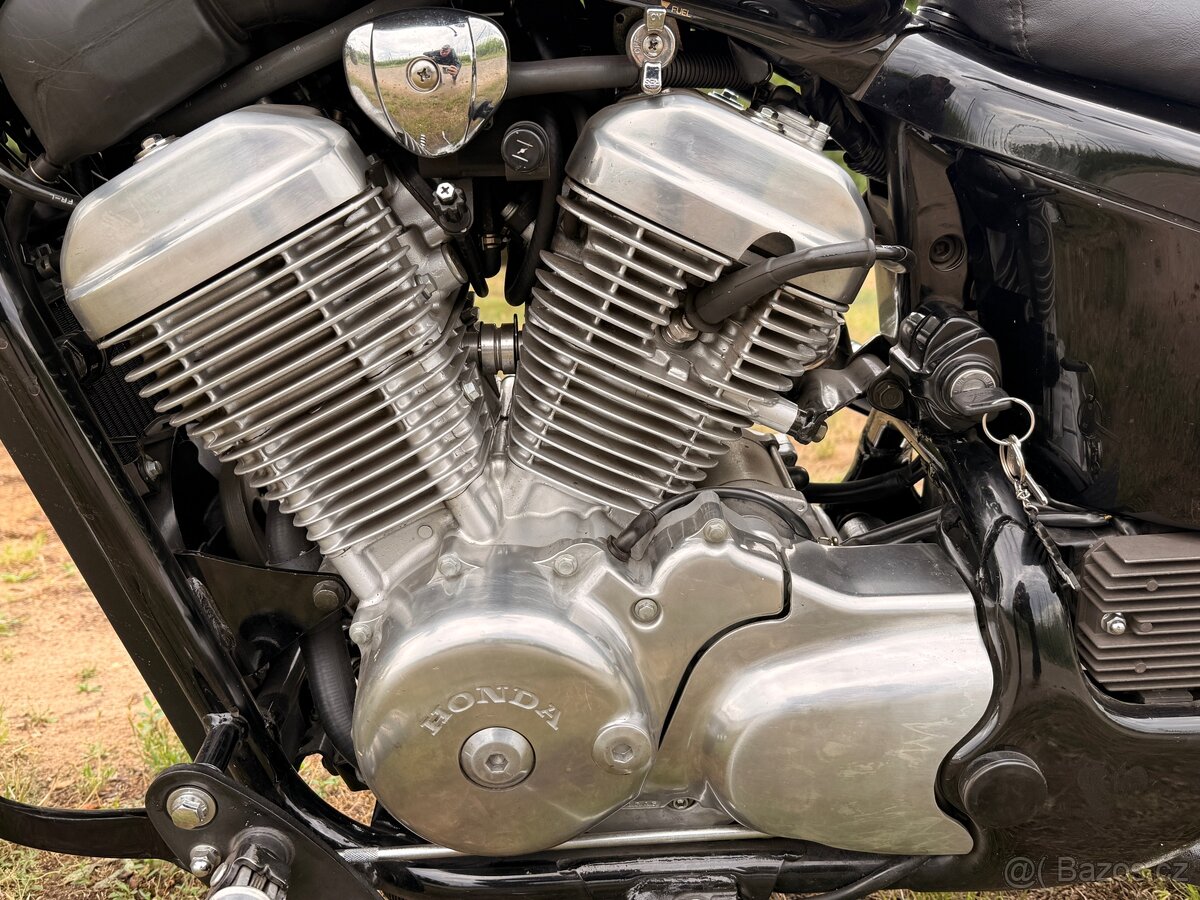 Honda Shadow VT600 - 8