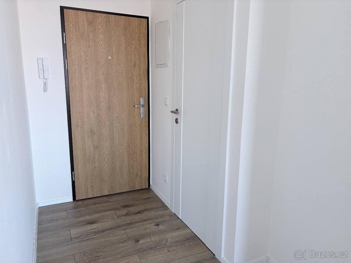 Prodej bytu 2+kk 35 m² Bratří Čapků, Svitavy - 8