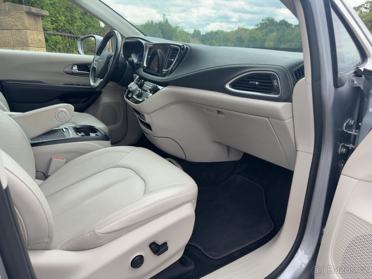 Chrysler Pacifica 3,6 Hybrid PlugIn Radar 360 2021 - 8