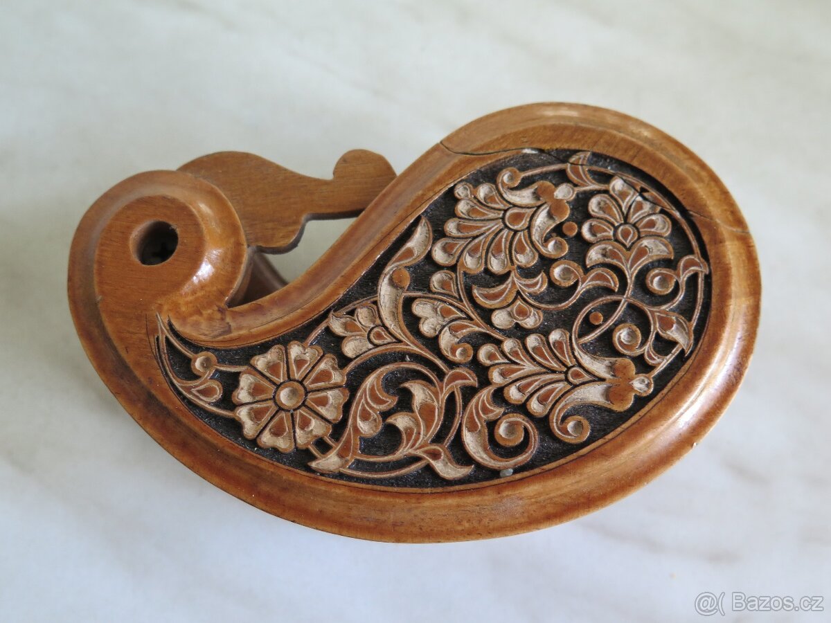 Šperkovnice , skříňka , tajná schránka - řezba dřevo - 8