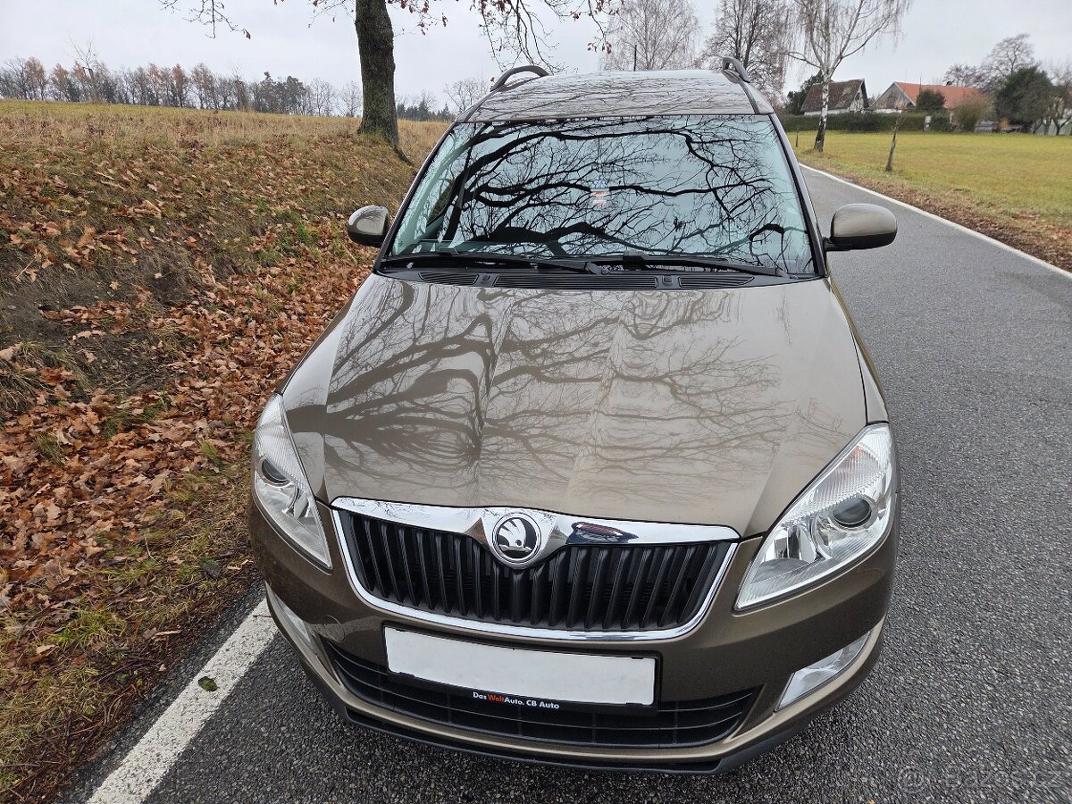 Škoda ROOMSTER 1.2TSI - 152tis/km - 2014 - Výbava - 8