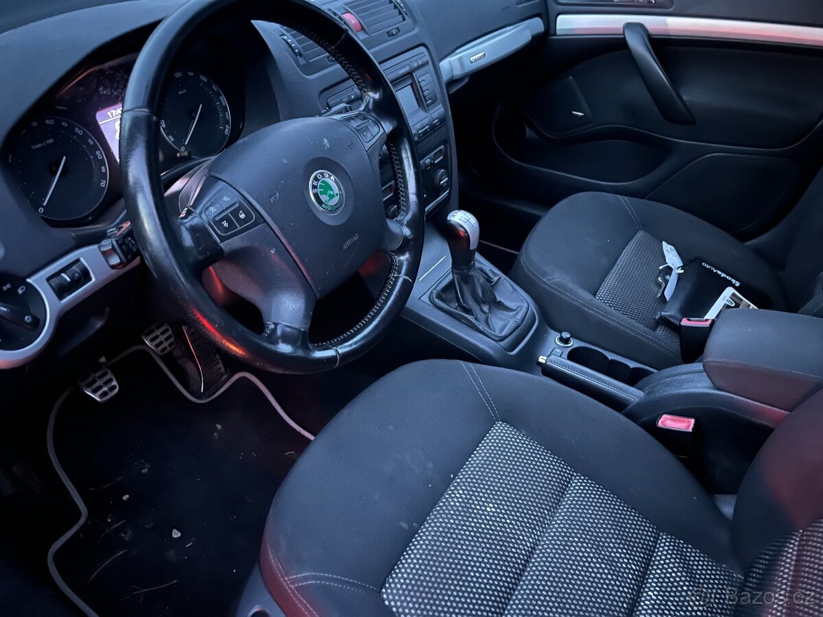 Škoda Octavia Scout 4X4 2.0 FSI 2008 - 8