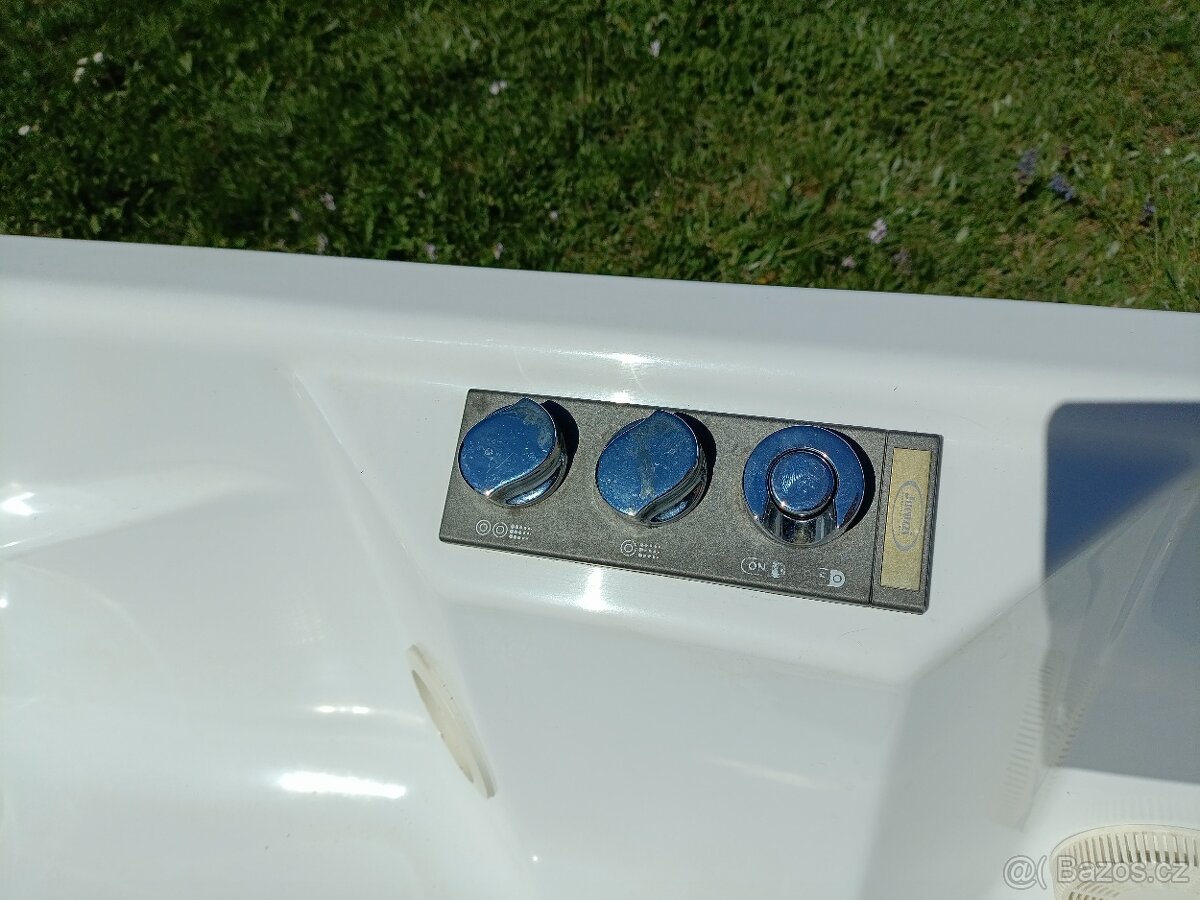 MASÁŽNÍ VANA org.JACUZZI - 8