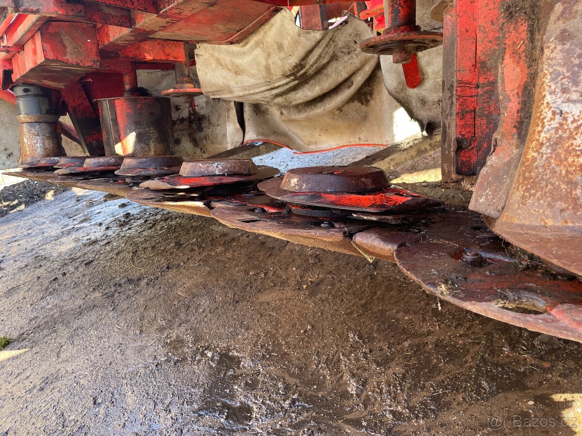 Čelní rotační sekačka Kuhn GMD 802F - 8