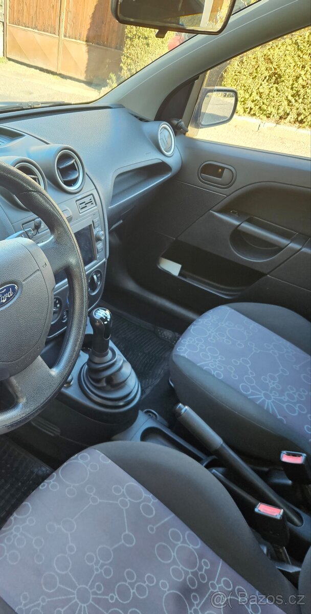 Ford Fiesta 1.4 59kw - 8