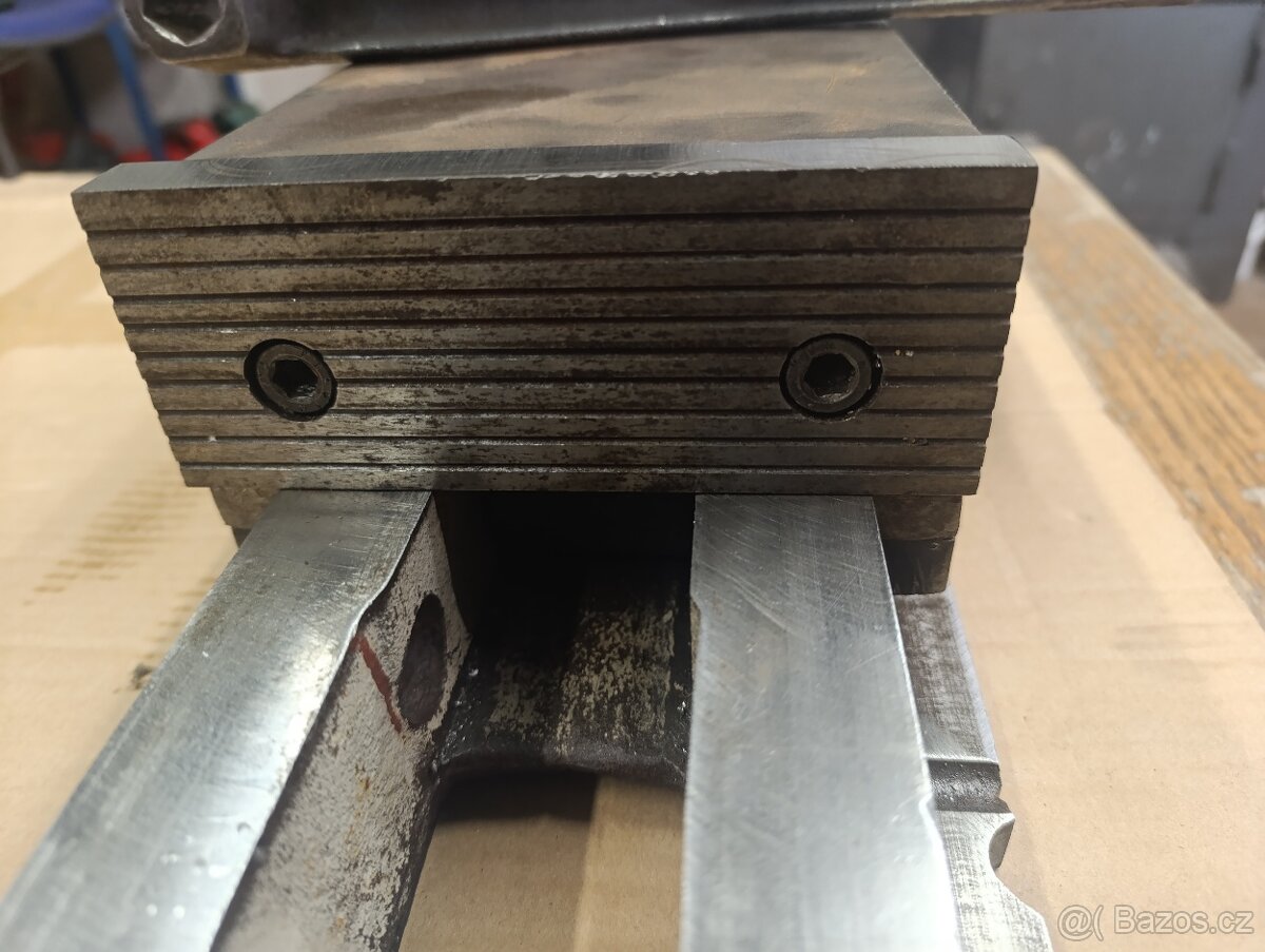 Strojní svěrák - 8