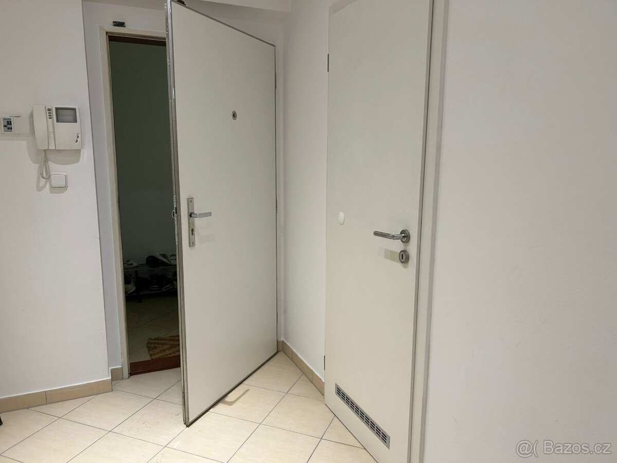 Pronájem bytu 2+kk 56 m² Nad Dalejským údolím, Praha - Stodů - 8