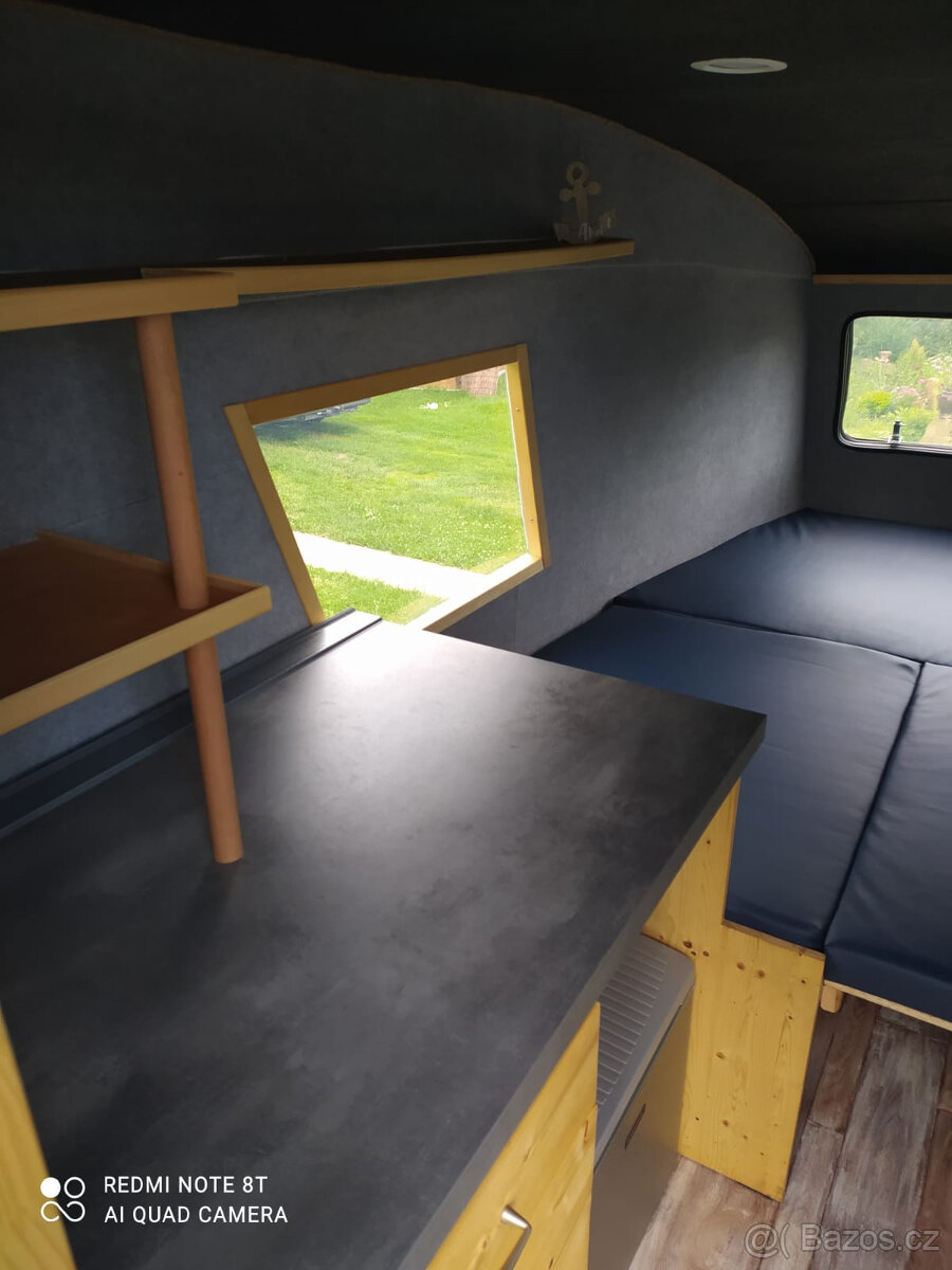 Loď WOR Predátor 6 TOP STAV - 8