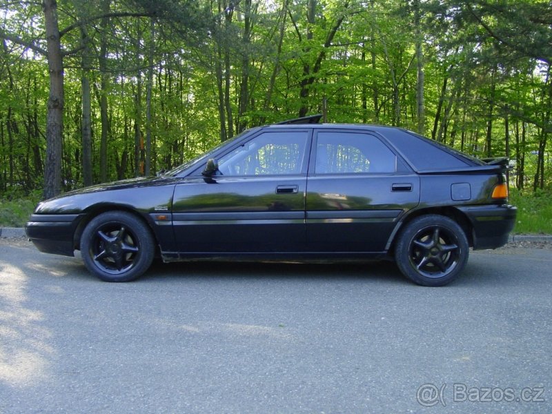 MAZDA 323F BG GT - 8