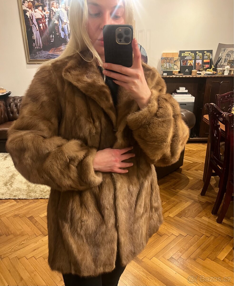 Hnědý norkový kožich - 8