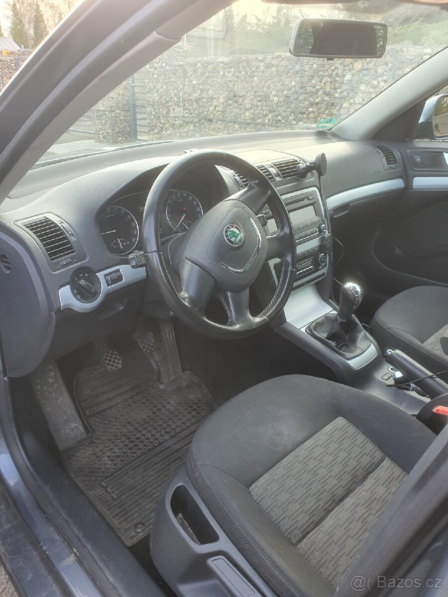 Škoda Octavia 2 combi 1.6TDI 77 kw elegance - 8