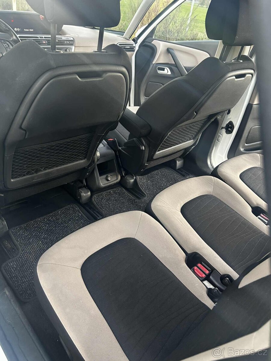 Citroen c4 Picasso - 8
