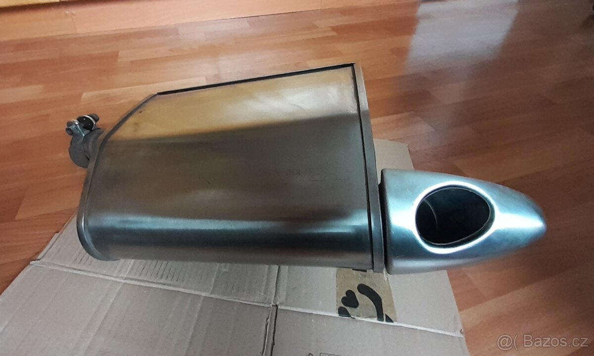 Kawasaki Versys 650 - original výfuk - 8