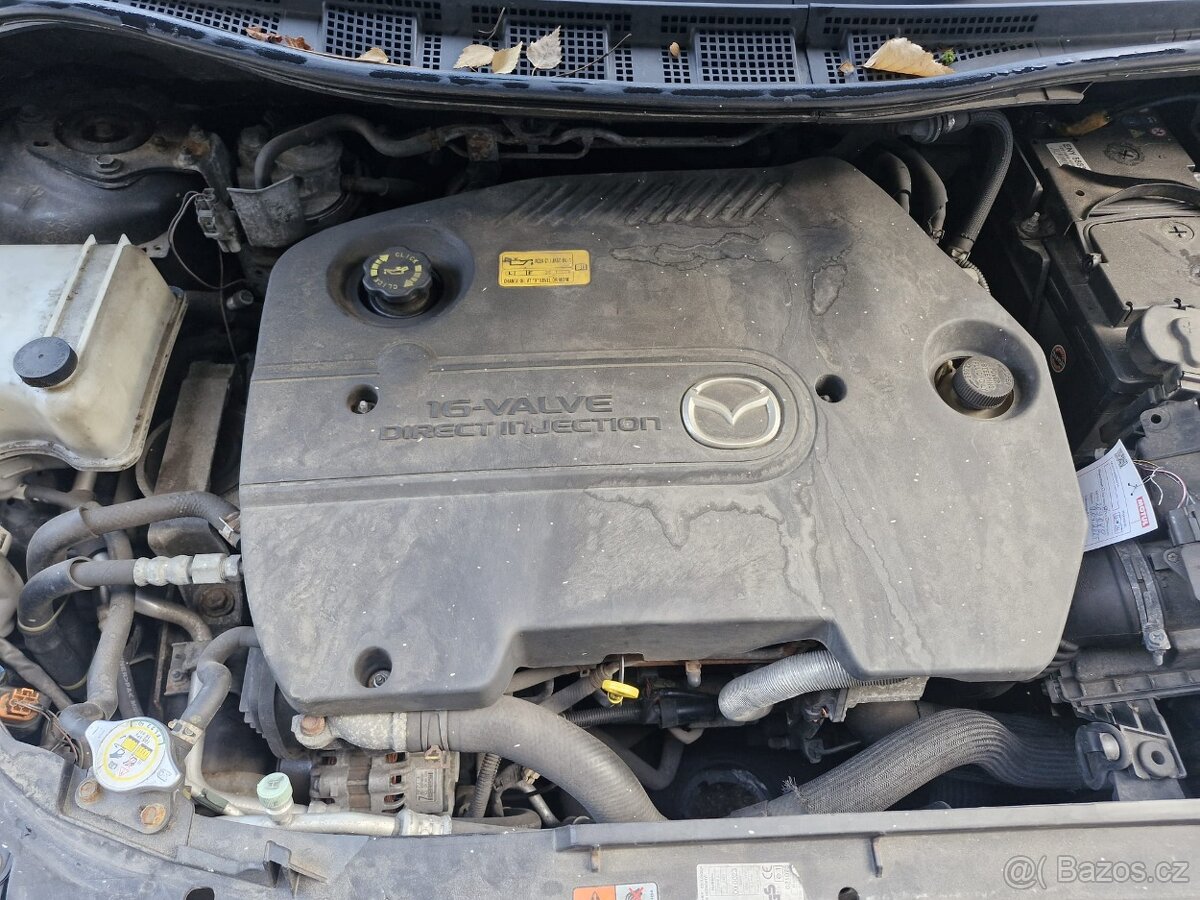 Mazda 5 - 8