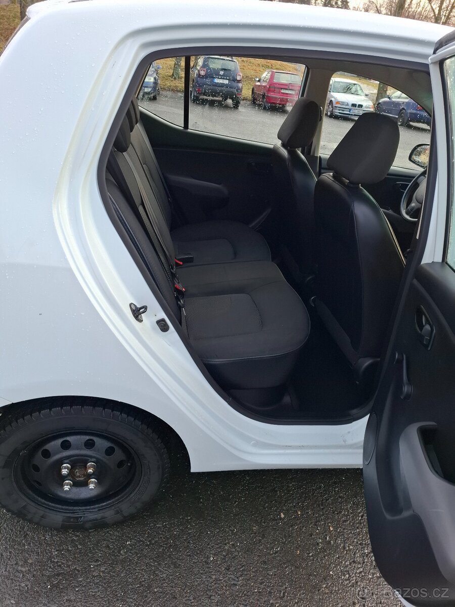 Hyundai i10 5☆ STAR EDITION - 8
