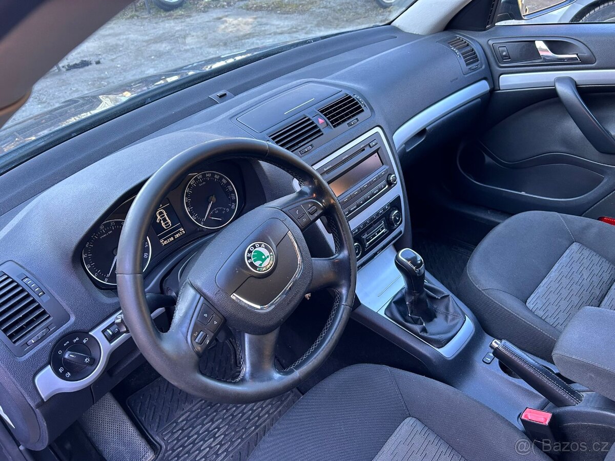 Škoda Octavia II facelift 2.0 103kW - 8