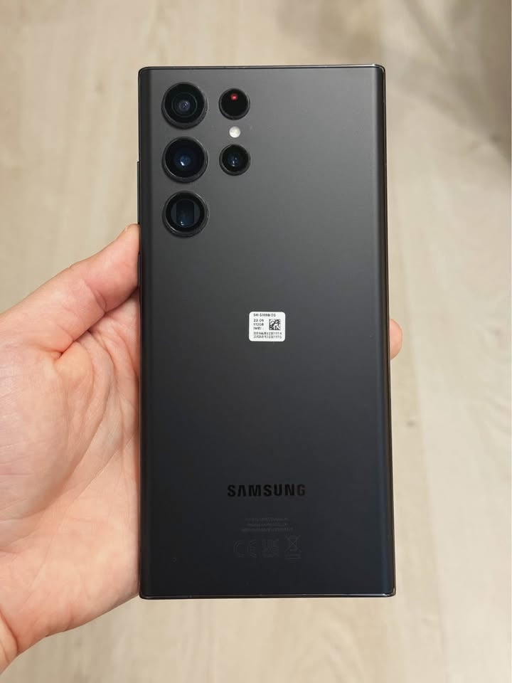 Samsung Galaxy S22 Ultra 5G 12GB 512GB - 8