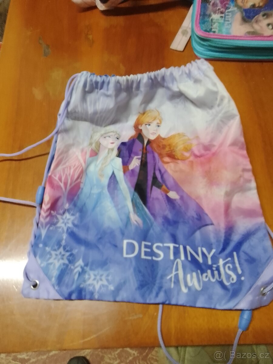 Školní dívčí aktovka TOPGAL + penál + sáček - 8