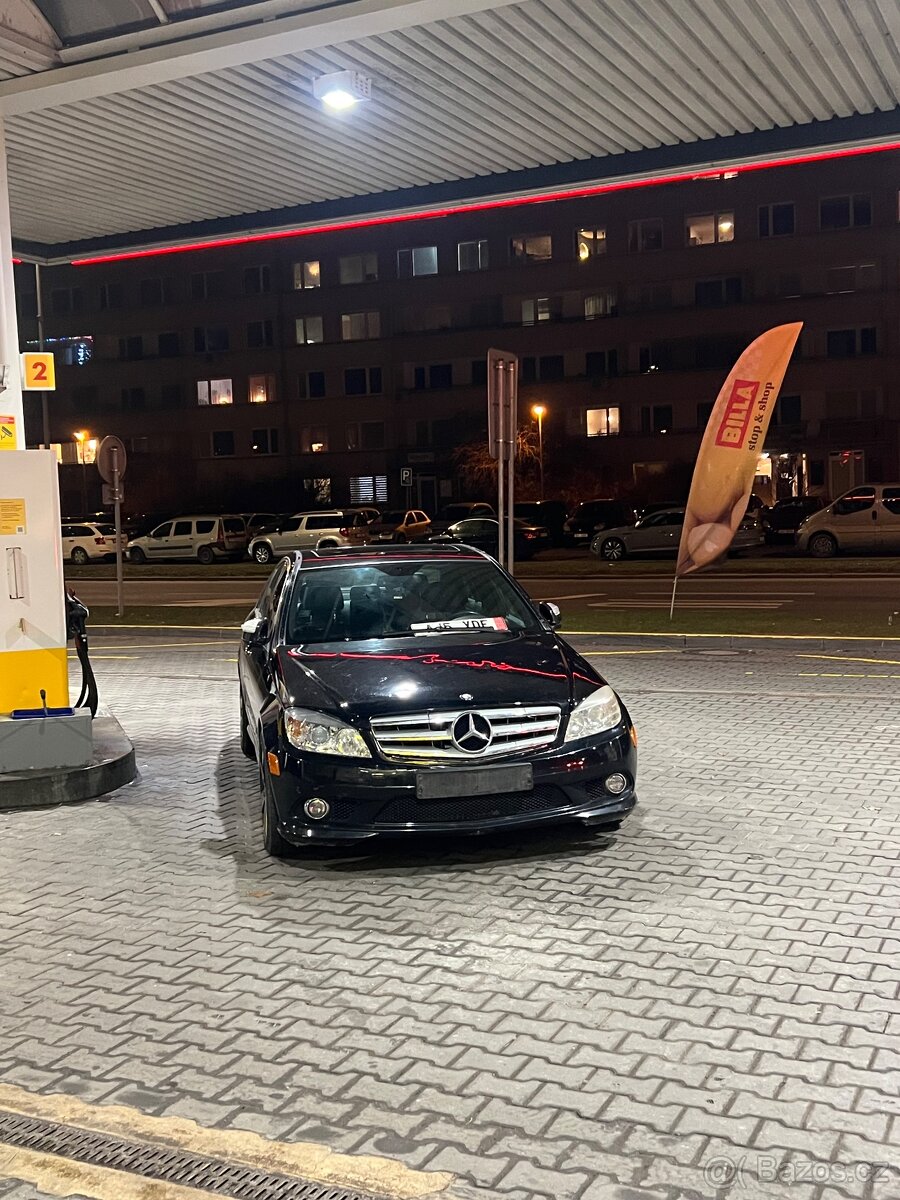 Mercedes-Benz W204 C300 AMG - 8