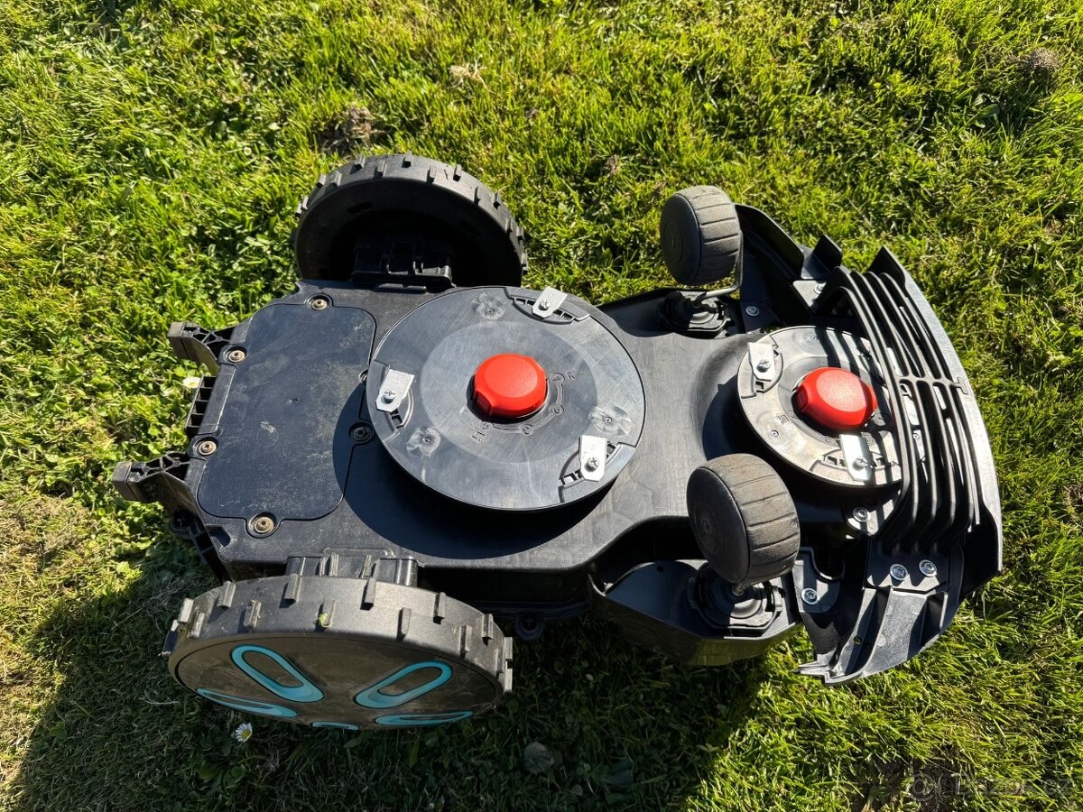 Robotická sekačka smart SILENO free, 600 m² - 8