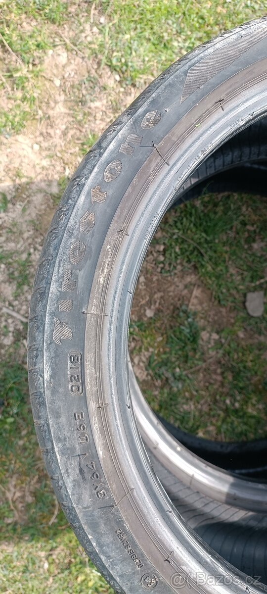 Prodám letní pneu Firestone 215/40 r17 - 8