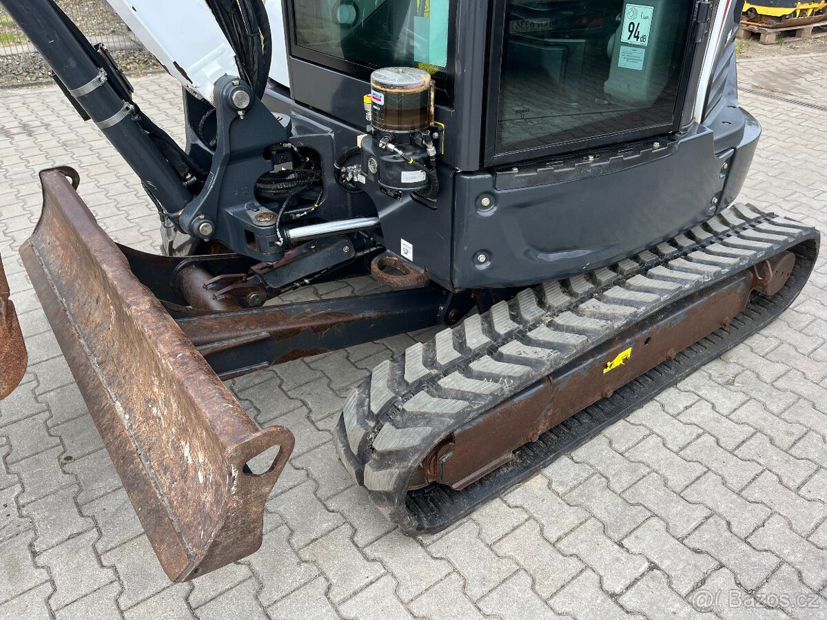 Minibagr minirypadlo Bobcat E35z, Powertilt Kubota CAT - 8