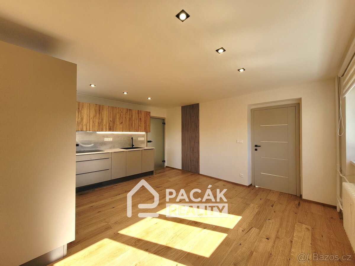 Prodej luxusního bytu o dispozici 3+kk ve vynikající lokalit - 8