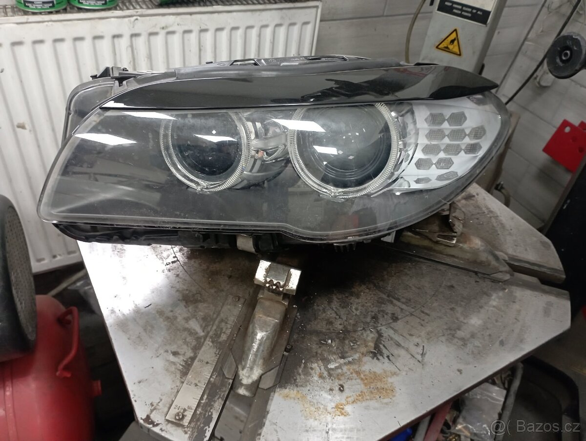 BMW F11 světlý kožený interiér - 8