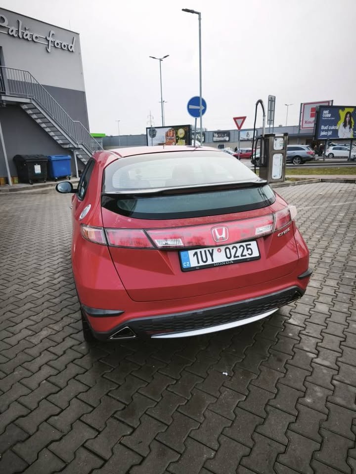 Honda Civic - 8