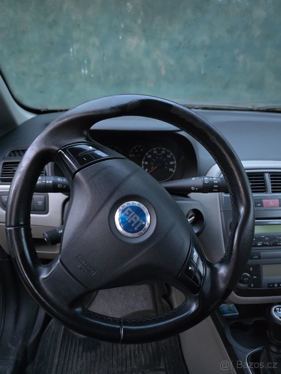 Fiat Punto - 8