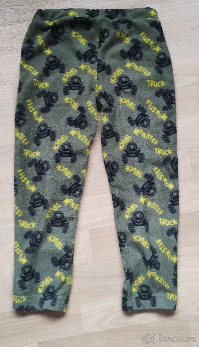 Tepláky vel. 116 - 8