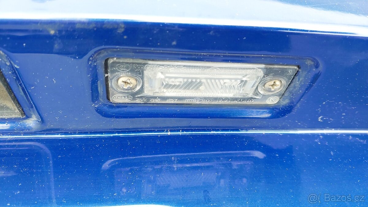 VW PASSAT B6 – DVEŘE KUFRU MODRÉ LC5E - 8