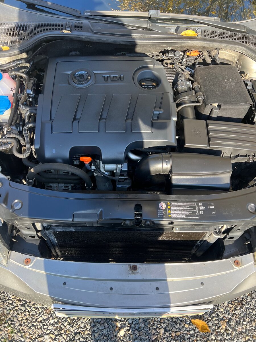 Škoda Octavia 16 TDI kombi - 8