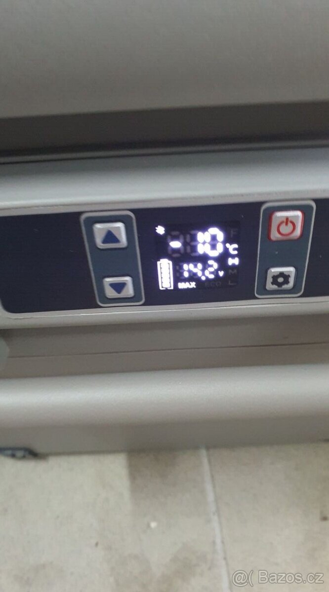 Kompresorová, autolednice, 35l 12V, 230 - 8