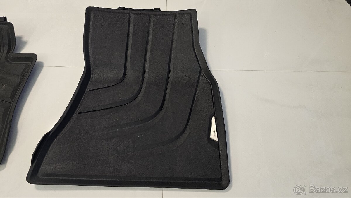 KOBERCE GUMOVY A VANA DO KUFRU BMW X5, X6 - 8