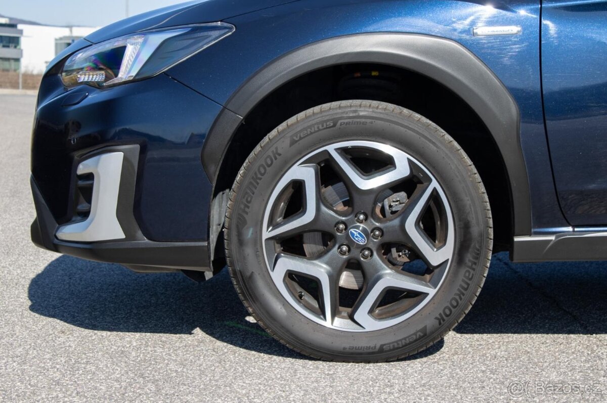 Subaru XV 2.0i e-Boxer MHEV automat 4x4 - 8