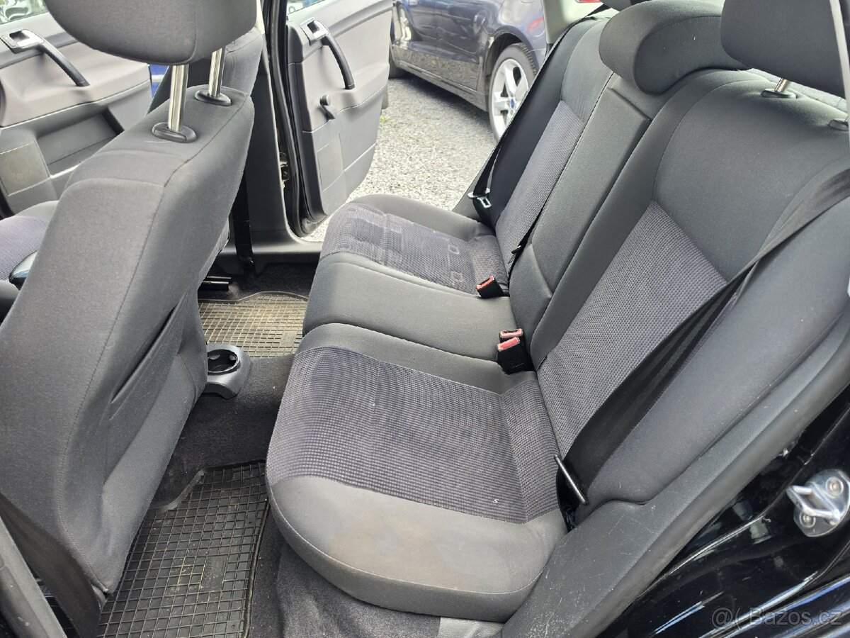 Volkswagen Polo
1.2 HTP - 8