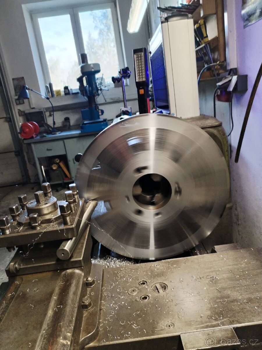 Soustruh zmm/3mm typ c11 točná délka 1500 - 8